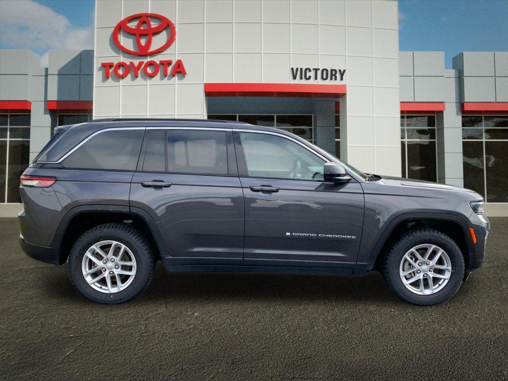 used 2024 Jeep Grand Cherokee car, priced at $30,143