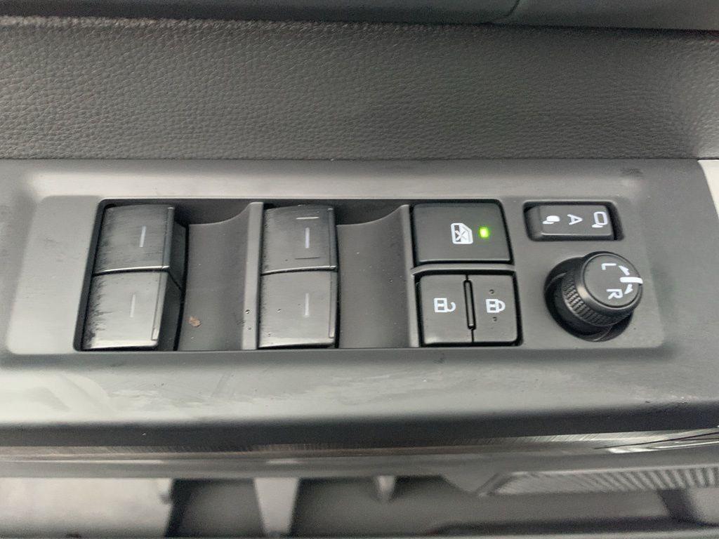 new 2025 Toyota Tundra Hybrid car, priced at $76,058