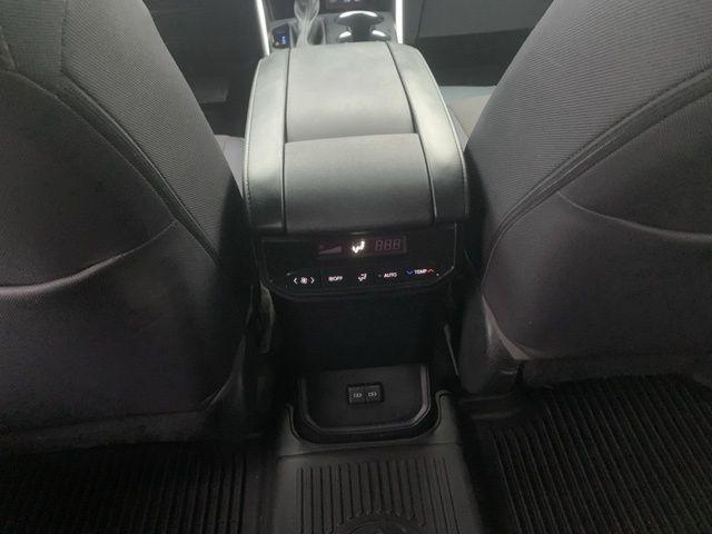 used 2023 Toyota Highlander car, priced at $33,497