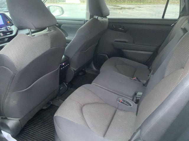 used 2023 Toyota Highlander car, priced at $33,497