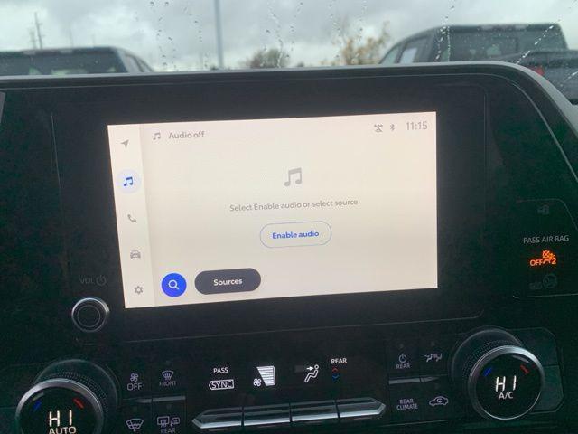 used 2023 Toyota Highlander car, priced at $33,497