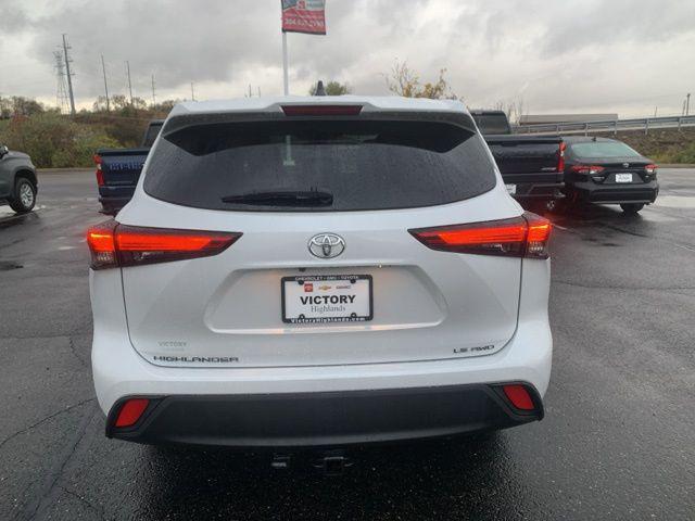 used 2023 Toyota Highlander car, priced at $33,497
