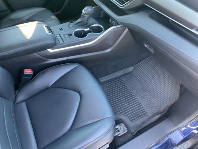 used 2022 Toyota Highlander Hybrid car, priced at $34,562