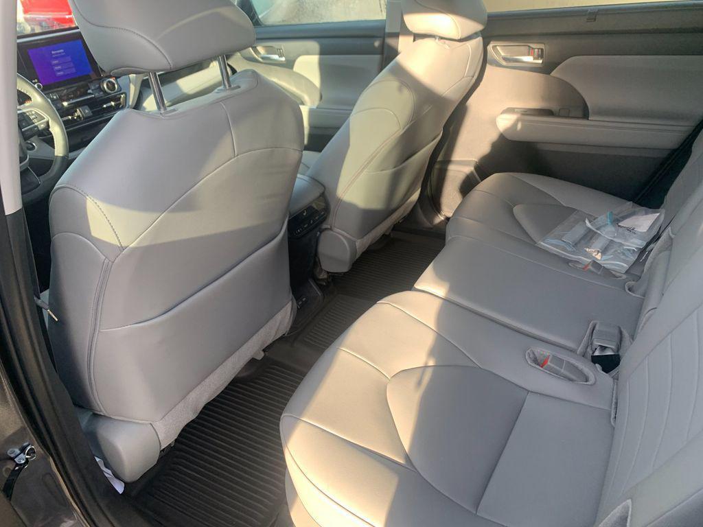 used 2024 Toyota Highlander car, priced at $41,782