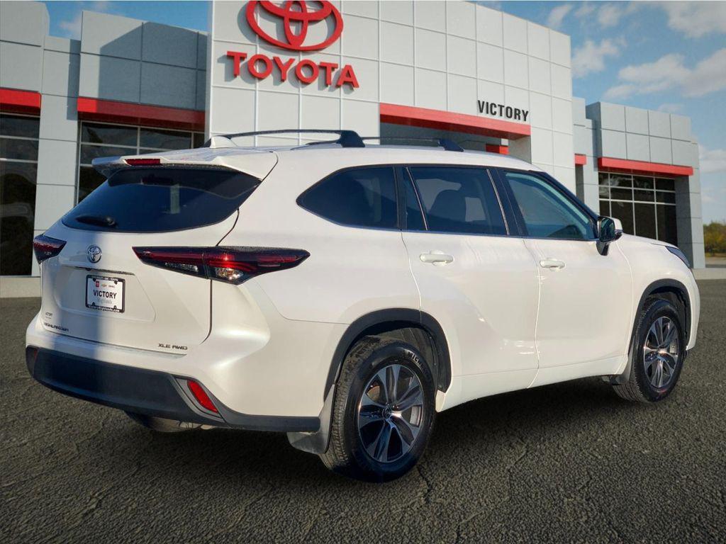 used 2024 Toyota Highlander car, priced at $41,310