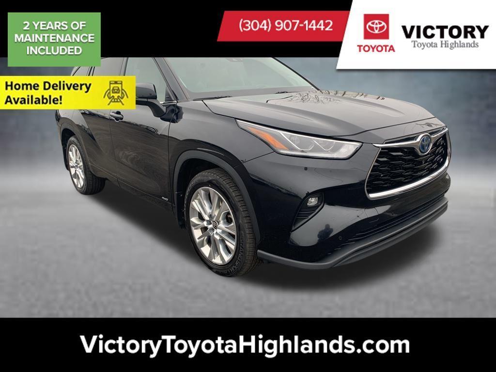 used 2022 Toyota Highlander Hybrid car, priced at $34,180