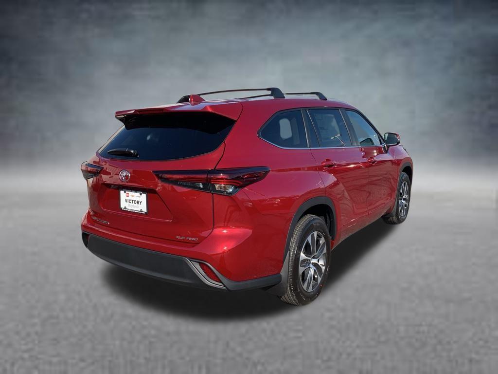 new 2025 Toyota Highlander car, priced at $48,269