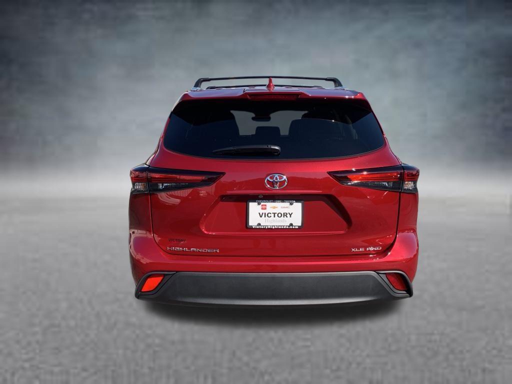 new 2025 Toyota Highlander car, priced at $48,269