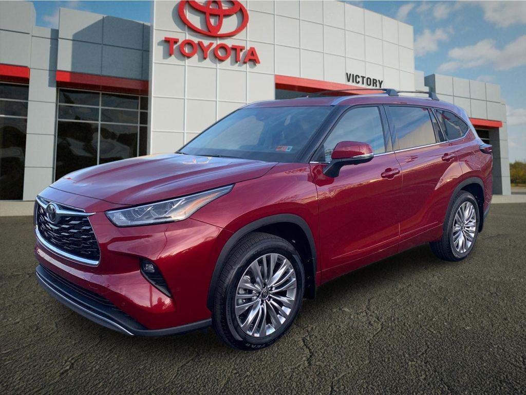 new 2025 Toyota Highlander car, priced at $55,844