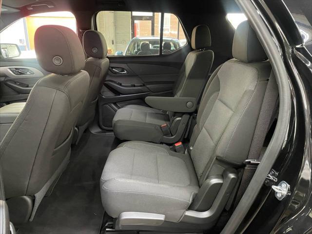 used 2023 Chevrolet Traverse car, priced at $35,995