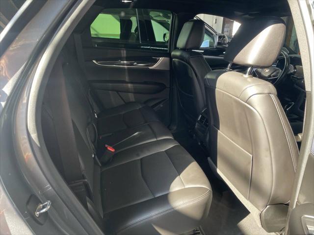 used 2021 Cadillac XT5 car, priced at $35,995