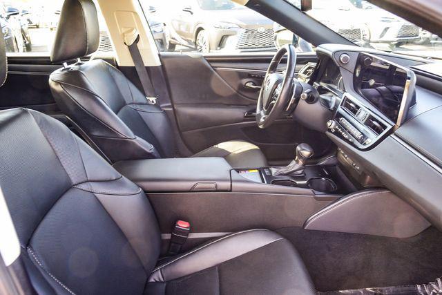 used 2025 Lexus ES 350 car, priced at $41,995