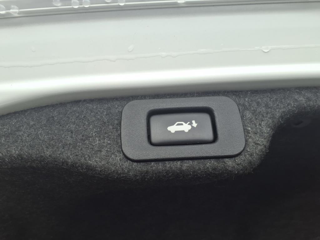 used 2015 Lexus ES 350 car, priced at $16,744