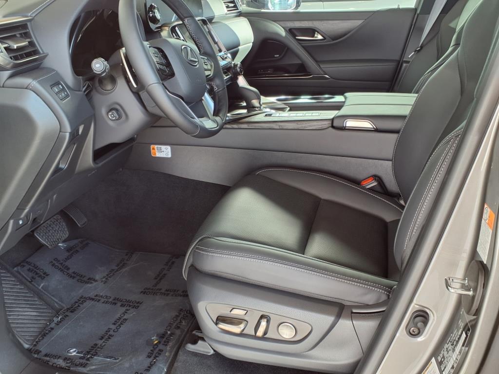 new 2025 Lexus LX 700h car, priced at $123,274