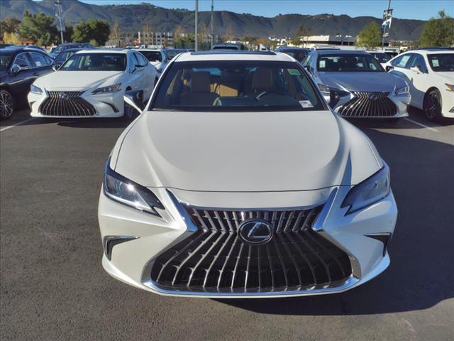 new 2024 Lexus ES 300h car, priced at $49,045