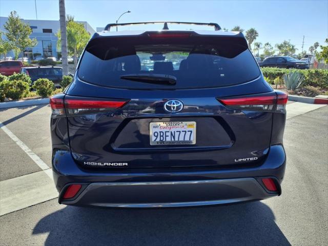 used 2022 Toyota Highlander car, priced at $36,995