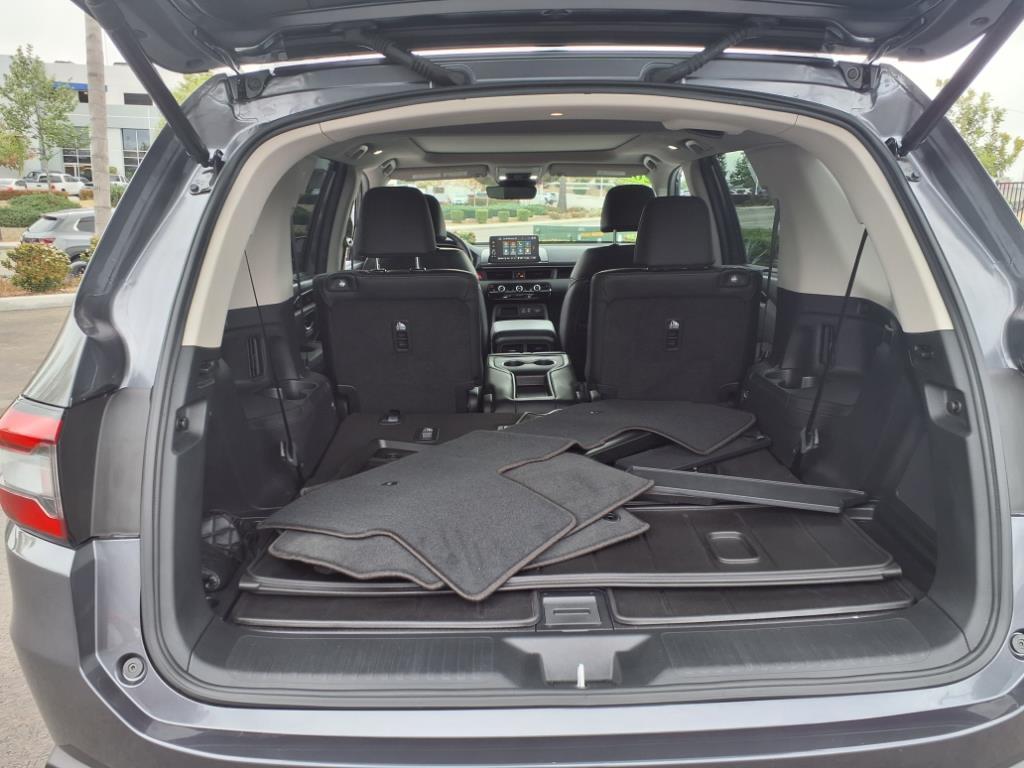 used 2024 Honda Pilot car, priced at $45,888