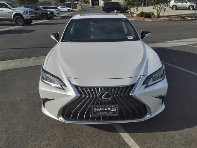 new 2025 Lexus ES 300h car, priced at $48,870