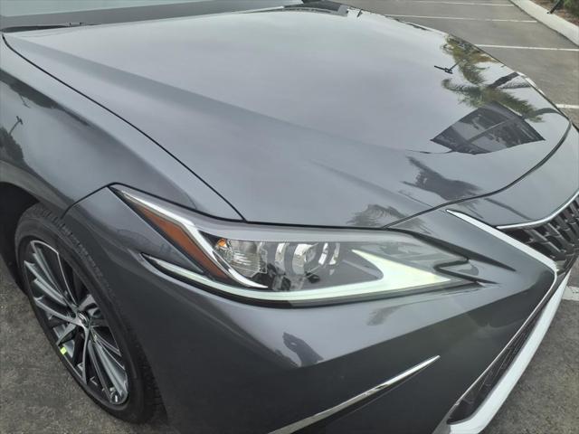 new 2025 Lexus ES 300h car, priced at $49,434