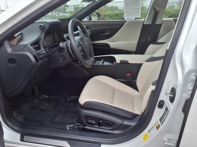 used 2024 Lexus ES 300h car, priced at $43,444