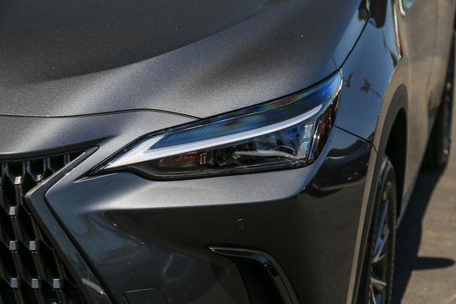 new 2025 Lexus NX 250 car, priced at $45,154