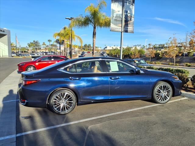 used 2023 Lexus ES 300h car, priced at $38,995