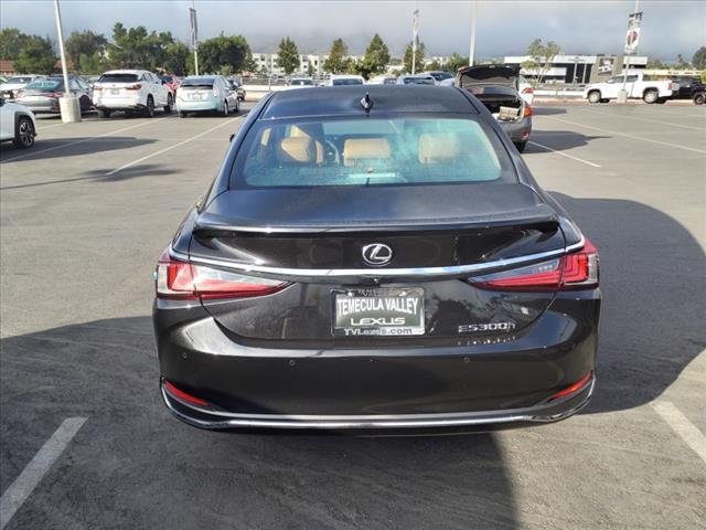 new 2025 Lexus ES 300h car, priced at $48,484