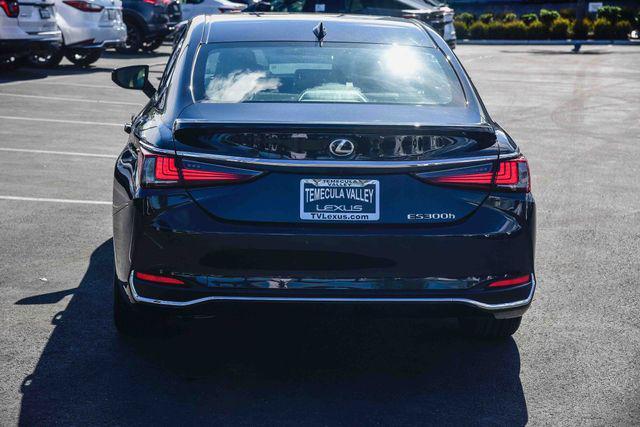used 2025 Lexus ES 300h car, priced at $41,399