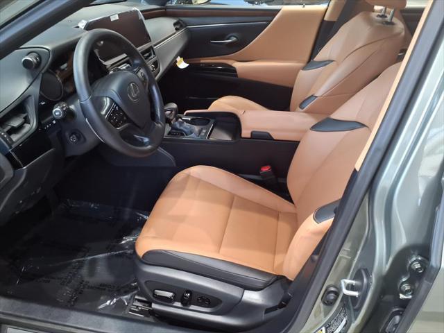 new 2025 Lexus ES 300h car, priced at $48,799