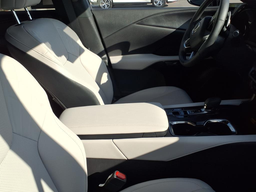 new 2025 Lexus RX 350 car, priced at $57,400