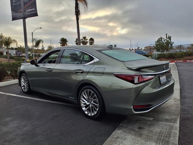 used 2019 Lexus ES 300h car, priced at $30,694