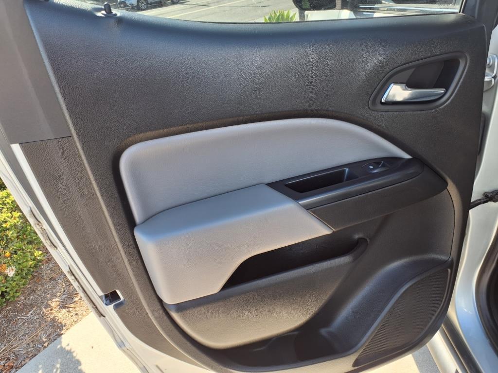 used 2015 Chevrolet Colorado car, priced at $23,995