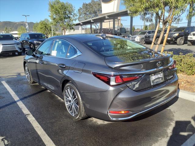 new 2025 Lexus ES 300h car, priced at $49,314