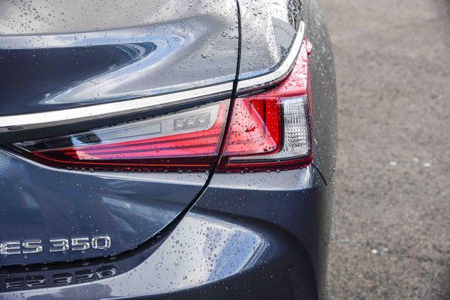 new 2025 Lexus ES 350 car, priced at $44,594