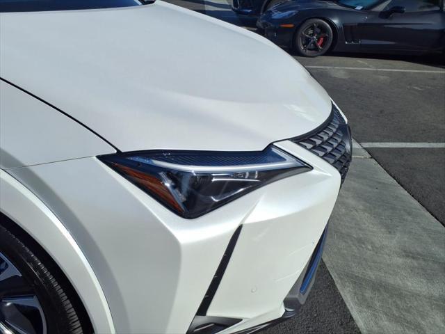 new 2025 Lexus UX 300h car, priced at $46,299