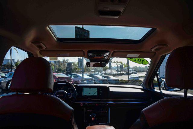 used 2024 Kia Carnival car, priced at $41,777