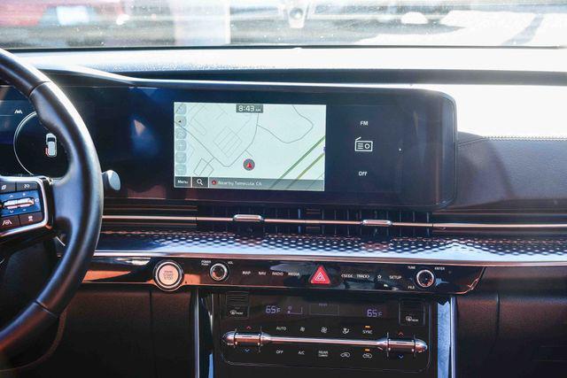 used 2024 Kia Carnival car, priced at $41,777