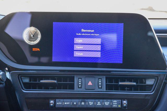 new 2025 Lexus ES 350 car, priced at $43,764