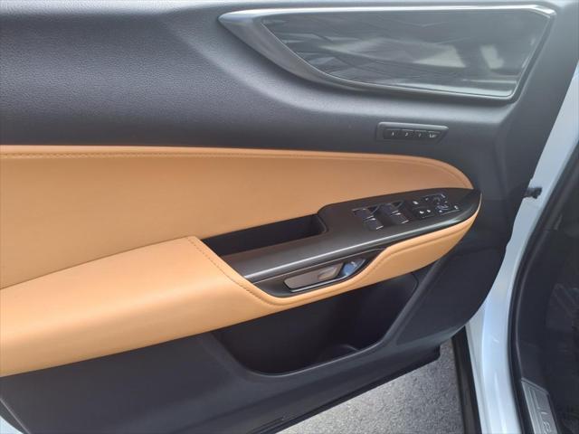 used 2025 Lexus NX 250 car, priced at $42,995