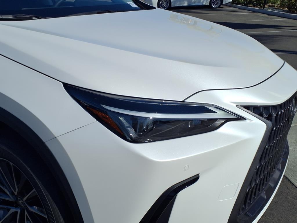 new 2025 Lexus NX 250 car, priced at $44,514