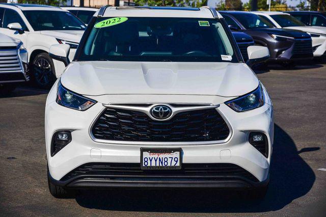used 2022 Toyota Highlander car, priced at $35,995
