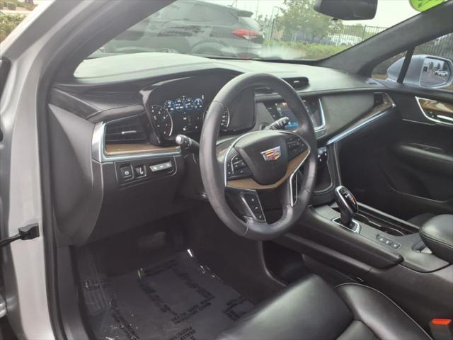 used 2017 Cadillac XT5 car, priced at $26,795