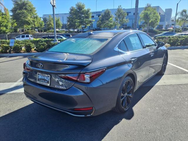 new 2025 Lexus ES 300h car, priced at $52,389