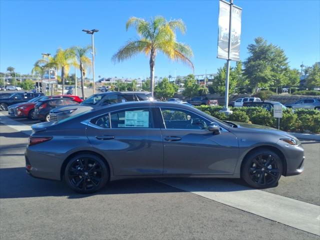 new 2025 Lexus ES 300h car, priced at $52,389
