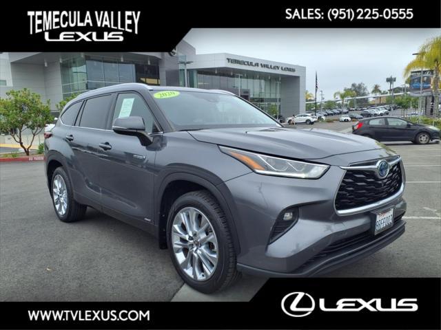 used 2020 Toyota Highlander Hybrid car, priced at $32,995