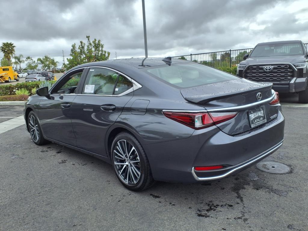 new 2025 Lexus ES 300h car, priced at $49,479