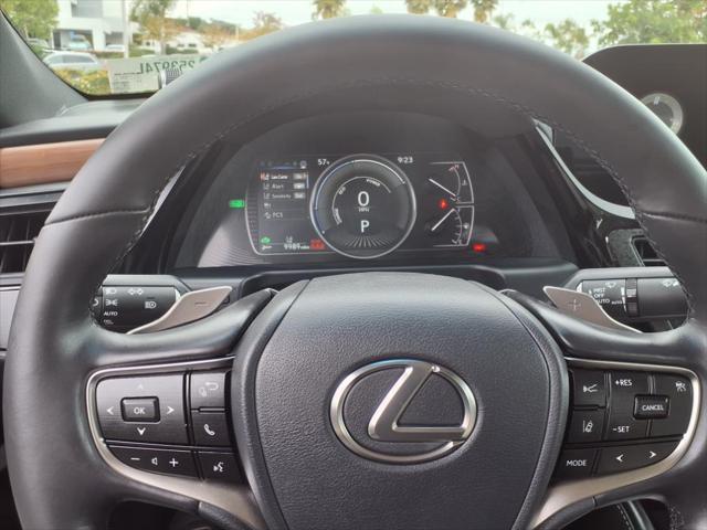 new 2025 Lexus ES 300h car, priced at $49,479