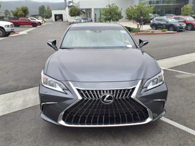 new 2025 Lexus ES 300h car, priced at $49,814