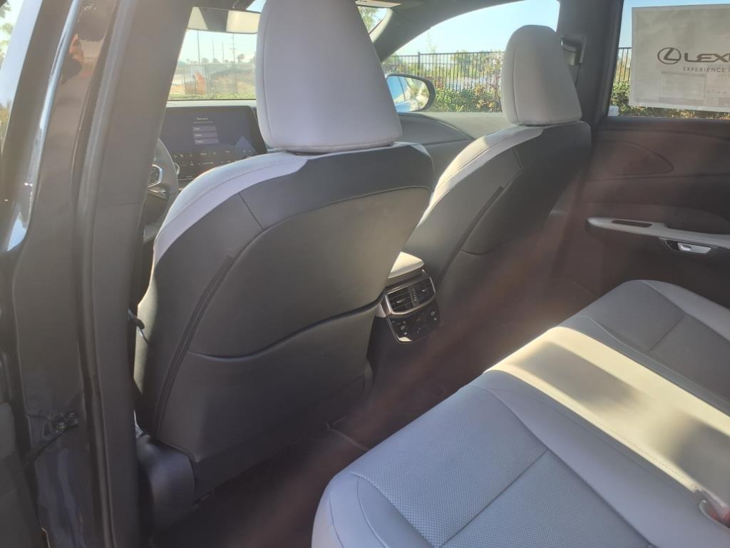 new 2025 Lexus RX 350 car, priced at $61,984