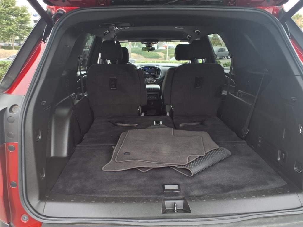 used 2022 Chevrolet Traverse car, priced at $25,889